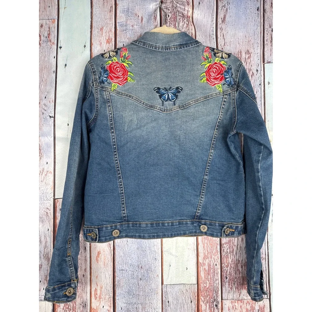 Baccini Women's Denim Jacket Embroidered Birds Humming Roses Butterflies Small - Picture 4 of 9
